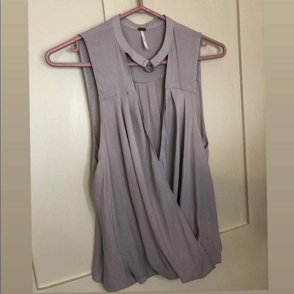 FREE PEOPLE SLEEVELESS BLOUSE